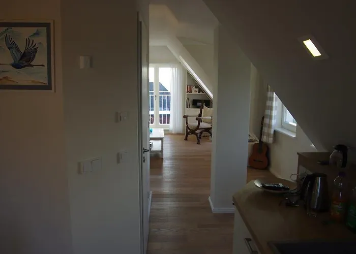 Ostsee Schwedenhaeuser * Breege